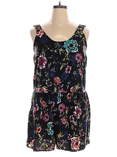 Pre-owned Xhilaration Romper In Black