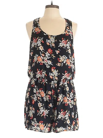 Pre-owned Xhilaration Romper In Black