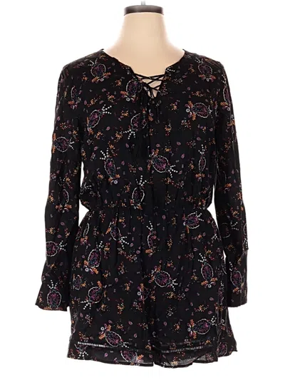 Pre-owned Xhilaration Romper In Black