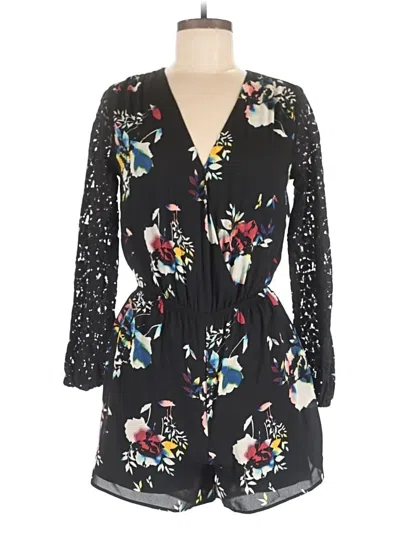 Pre-owned Xhilaration Romper In Black