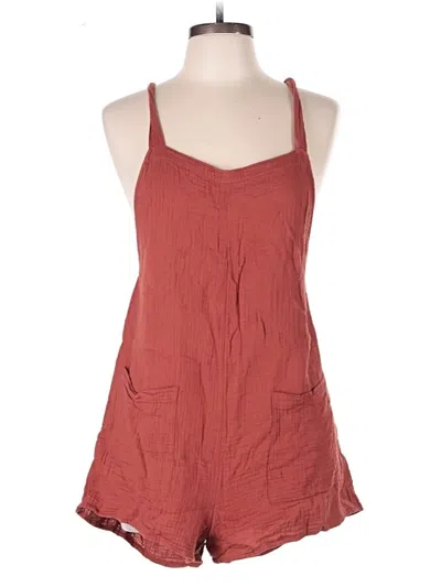 Pre-owned Xhilaration Romper In Red