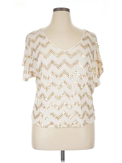 Pre-owned Xhilaration Short Sleeve Blouse In Ivory