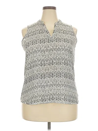 Pre-owned Xhilaration Sleeveless Blouse In Gray