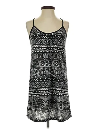 Pre-owned Xhilaration Tank Top Black Halter Neckline Tops