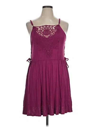 Pre-owned Xhilaration Tank Top Burgundy Halter Neckline Tops