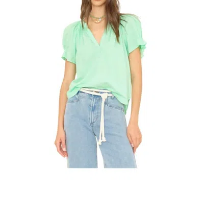 Xirena Astryde Puff Sleeve Top In Pistachio In Green