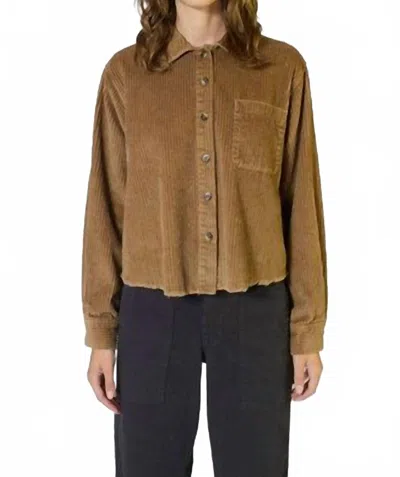 Xirena Ben Corduroy Shirt In Canyon Sand In Multi