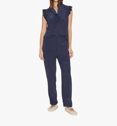 Xirena Mercer Pants In Navy In Blue