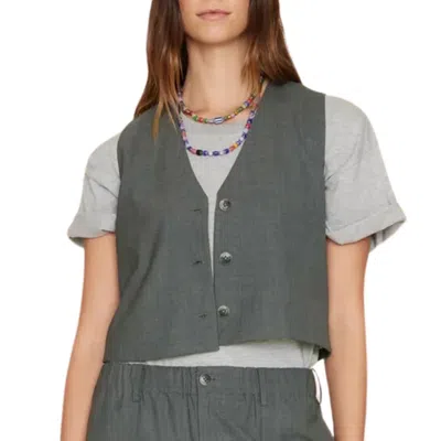 Xirena Vinny Vest In Charcoal In Pink