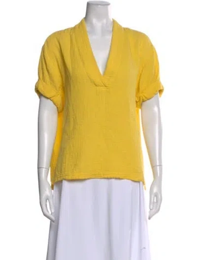Pre-owned Xirena V-neck Short Sleeve Blouse In Yellow