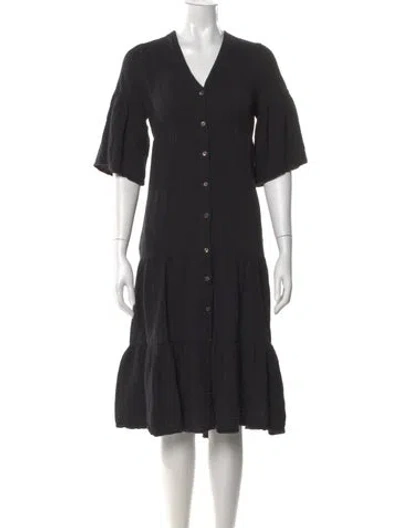 Pre-owned Xirena V-neck Three-quarter Sleeve Blouse In Black