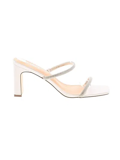 Pre-owned Xoxo Sandals In White