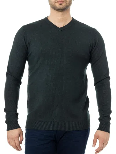 X-ray Men's Solid V Neck Sweater In Heather Charcoal