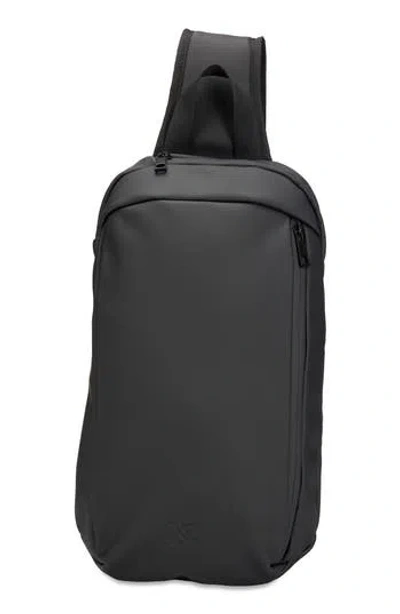 X-ray Xray Sling Bag In Black