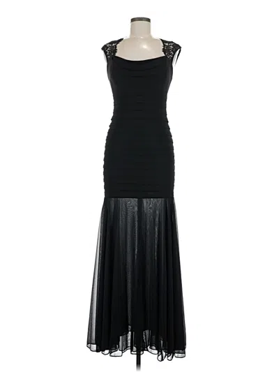 Pre-owned Xscape Cocktail Dress In Black