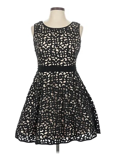Pre-owned Xscape Cocktail Dress In Black
