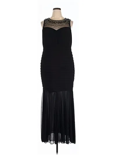 Pre-owned Xscape Cocktail Dress In Black