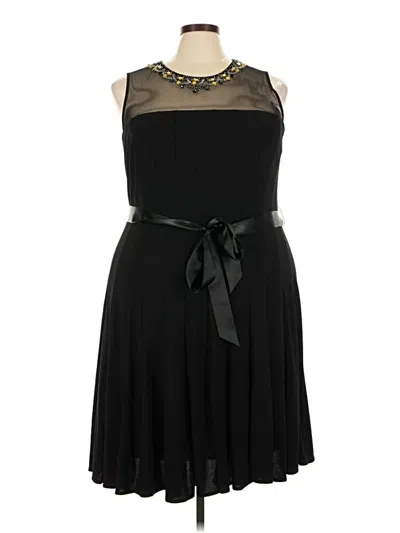 Pre-owned Xscape Cocktail Dress In Black