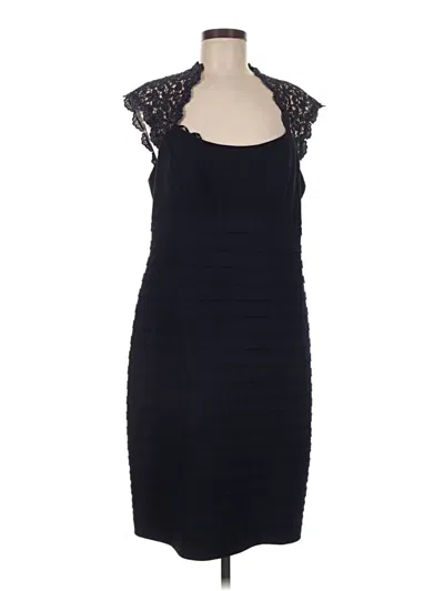 Pre-owned Xscape Cocktail Dress In Black
