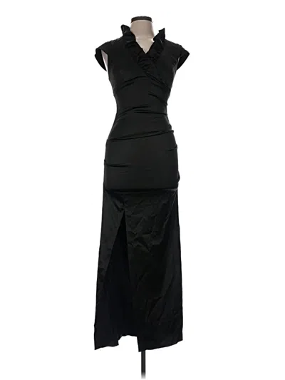 Pre-owned Xscape Cocktail Dress In Black