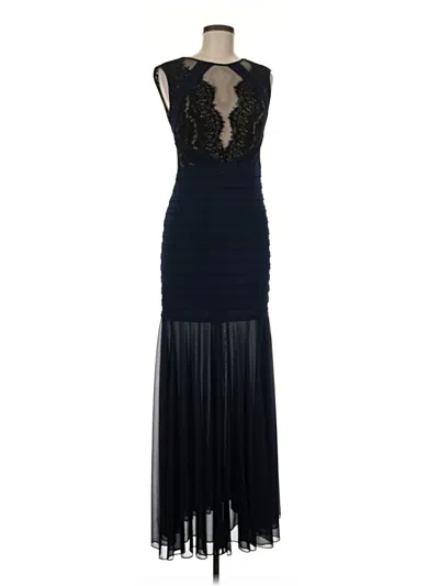 Pre-owned Xscape Cocktail Dress In Black
