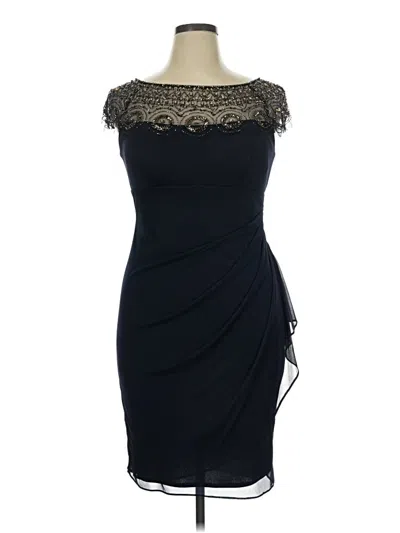 Pre-owned Xscape Cocktail Dress In Black
