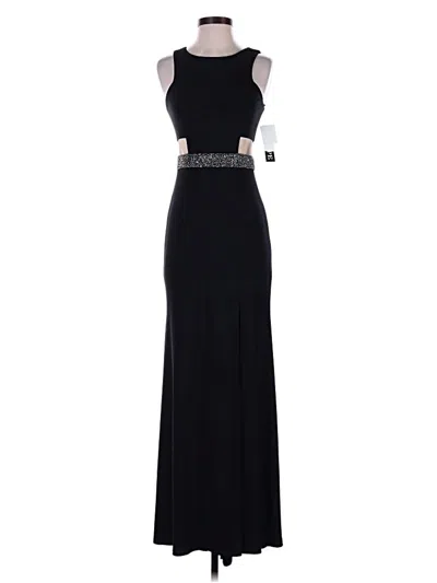 Pre-owned Xscape Cocktail Dress In Black