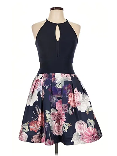 Pre-owned Xscape Cocktail Dress In Blue