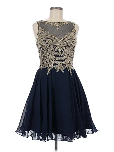 Pre-owned Xscape Cocktail Dress In Blue