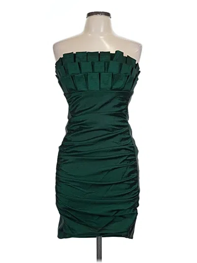 Pre-owned Xscape Cocktail Dress In Green