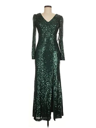Pre-owned Xscape Cocktail Dress In Green