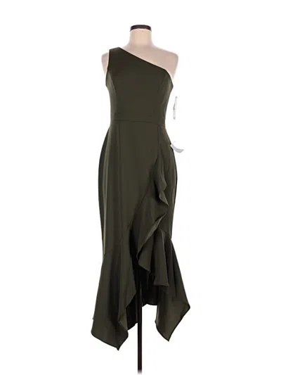Pre-owned Xscape Cocktail Dress In Green