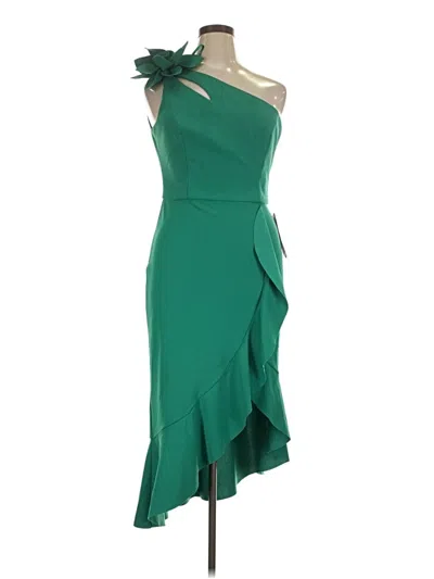 Pre-owned Xscape Cocktail Dress In Green