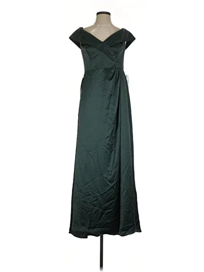 Pre-owned Xscape Cocktail Dress In Green