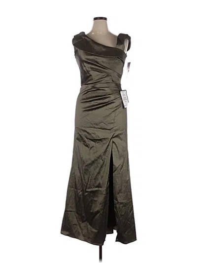Pre-owned Xscape Cocktail Dress In Green