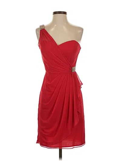 Pre-owned Xscape Cocktail Dress In Red