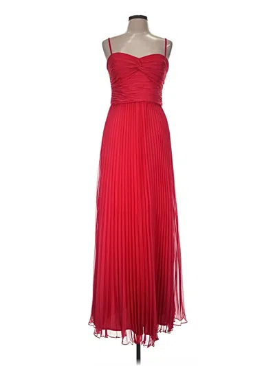 Pre-owned Xscape Cocktail Dress In Red