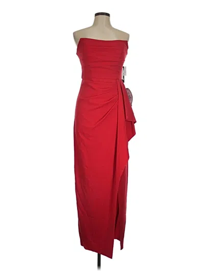 Pre-owned Xscape Cocktail Dress In Red