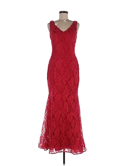 Pre-owned Xscape Cocktail Dress In Red
