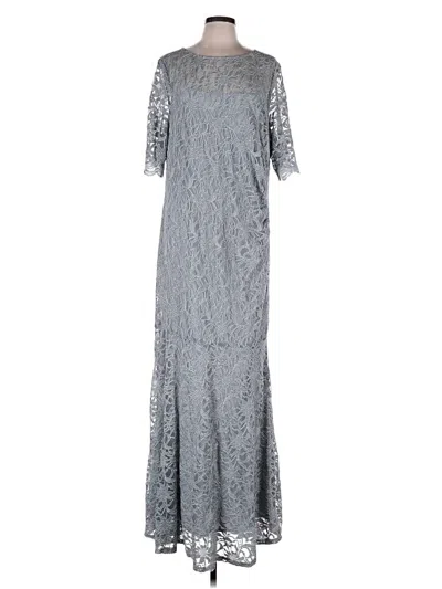 Pre-owned Xscape Cocktail Dress In Silver
