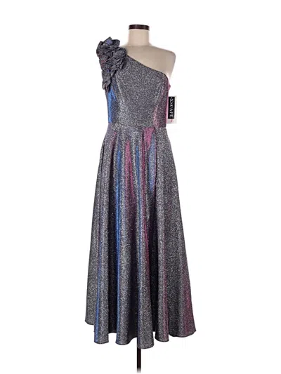 Xscape Cocktail Dress In Silver