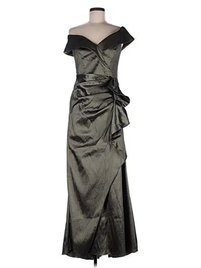 Pre-owned Xscape Cocktail Dress In Silver
