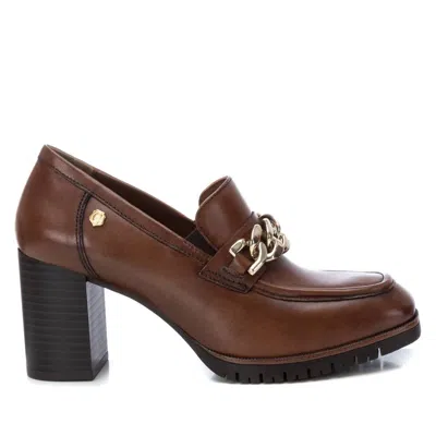 Xti Women's Leather Moccasins In Camel In Brown