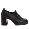Xti Women's Leather Moccasins In Black In Black