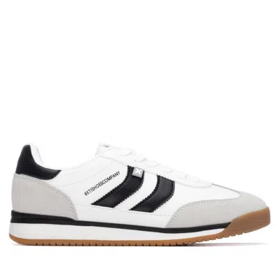 Xti Men's Urban Casual Sneakers In White