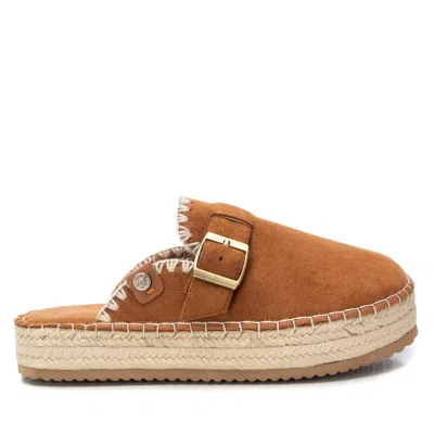 Xti Refresh Women's Espadrille Clogs With Comfort Footbed By  In Brown