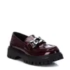 Xti Women's Moccasins In Burgundy In White