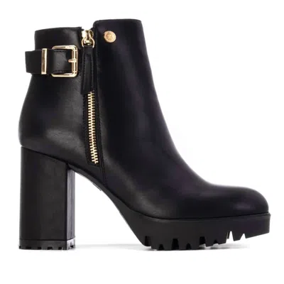 Xti Women's 140583 Ankle Booties In Black
