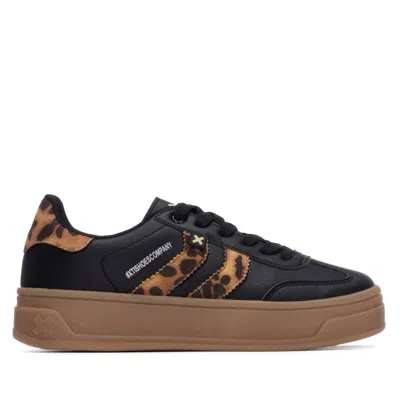 Xti Women's 144585 Round Toe Sneakers In Leopard In Black