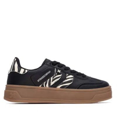 Xti Women's 144585 Round Toe Sneakers In Zebra In Multi